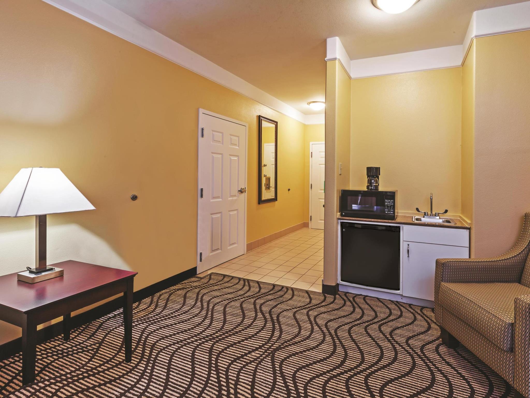 La Quinta By Wyndham Angleton Exterior foto